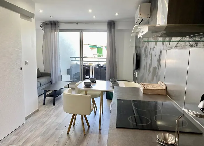 L'hermitage - Moderne - Piscine - Ascenseur - Quart Golf Apartamento *